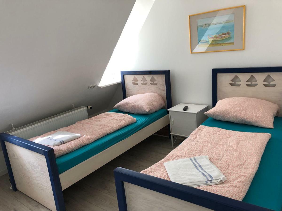 Pension Adler Любек Екстериор снимка